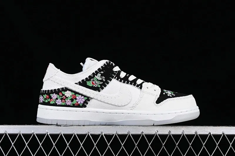 All categories Nk SB Dunk series Nk SB Dunk Low low-top sneakers Nk SB Dunk Low "N7" floral embroidery SB low-top casual sneakers FD6951-300